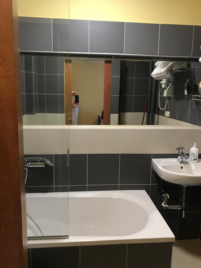Apartament Ewa Tarnow Bagian luar foto